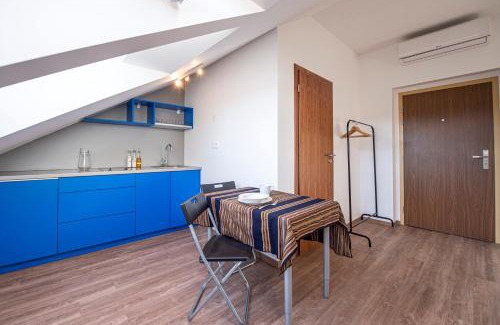 Old Town Apartment | Blue President