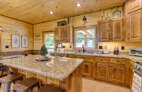 Epworth Cabin | Blue Ridge Vacation Rental w/Deck & Game Room!