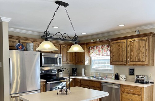 Saginaw Bed & Breakfast | Blue Rooster Inn