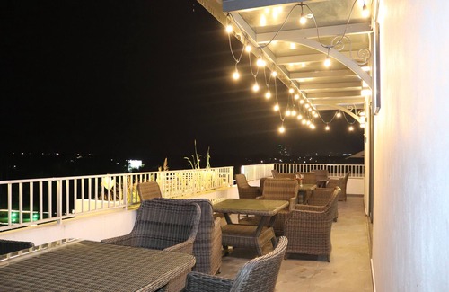 Huong Thuy Apartment | Blue Sea Hue Hotel