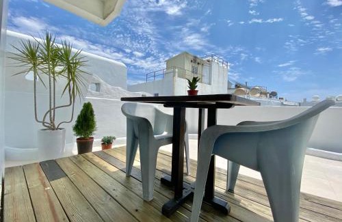Sail Rock Beach House | Blue Sea Inn