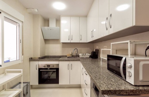 Playa Granada Apartment | Blue Sea Modern Apartment with Sea View
