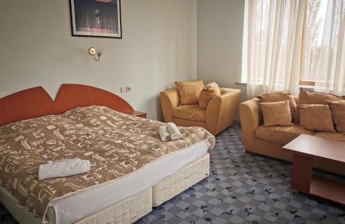 Kaputan Hotel | Blue Sevan Hotel