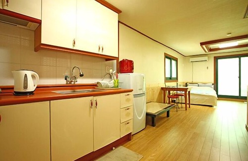 Sinbuk-myeon Hotel | Blue Sky Pension
