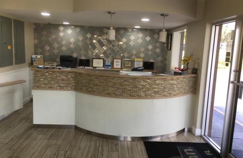 Orange City Hotel | Blue Spring Inn Orange City