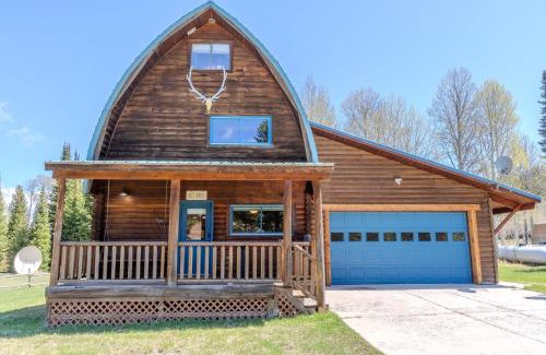 Lazy Acres House | Blue Spruce Cabin