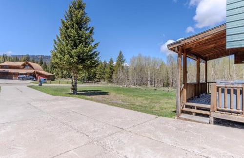 Lazy Acres House | Blue Spruce Cabin
