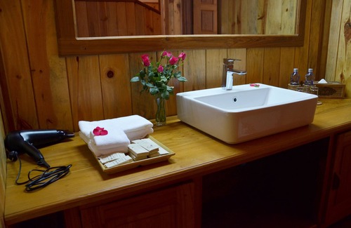 Yawnghwe Hotel | Blue Vanda Lodge