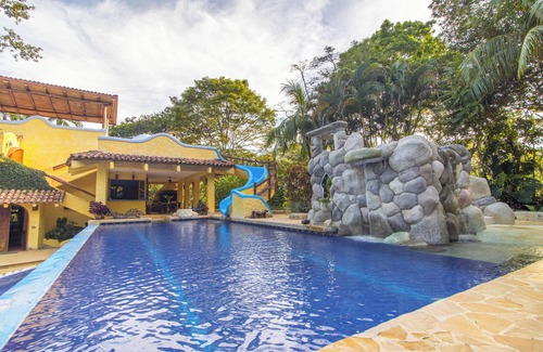 Las Delicias Villa | Blue Zone Jungle Oasis Private Villa