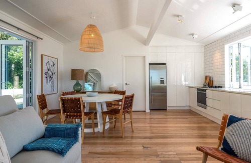 Surfdale House | Bluebelle | Stay Waiheke