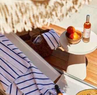 Dennis Port Hotel | Bluebird Dennisport