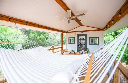 Waco Villa | Bluebonnet Trail