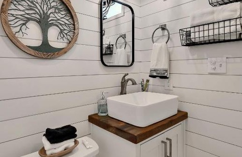Waco Villa | Bluebonnet Trail