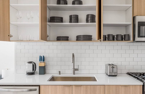 Belmont Apartment | Blueground | Belmont, pool, nr Coyote Point
