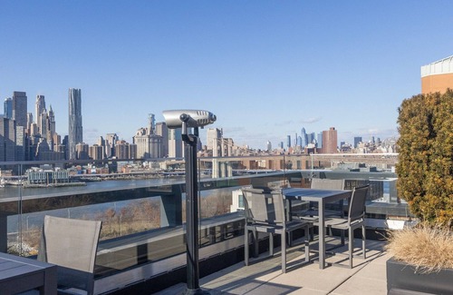Brooklyn Heights Apartment | Blueground | Brooklyn Heights, rooftop, nr Promenade
