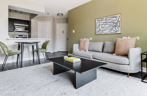 Connecticut Ave - K Street Apartment | Blueground | Connecticut Ave/K St, rooftop, nr Lincoln Memorial