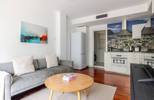 El Viso Apartment | Blueground | El Viso, pool & w/d, nr palace