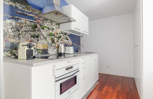 El Viso Apartment | Blueground | El Viso, pool & w/d, nr palace