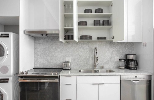 Historic Core Apartment | Blueground | Historic Core, rooftop pool, nr The Bradbury Building