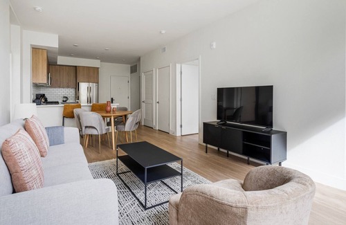 Burlingame Apartment | Blueground | Ingold - Milldale, pool, nr Bayfront Park
