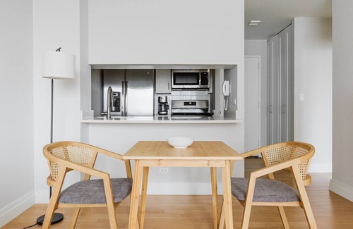 Kips Bay Apartment | Blueground | Kips Bay, pool, w/d & gym, nr MSG