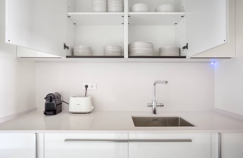 Lumiar Apartment | Blueground | Lumiar, rooftop pool, fully furnished