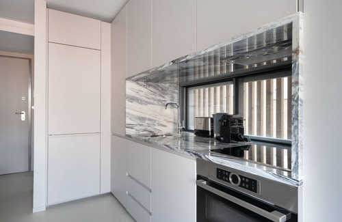 Santo Antonio Apartment | Blueground | Santo António, pool