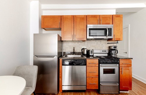 Lincoln Square Apartment | Blueground | Upper West Side, w/d, nr Central Park