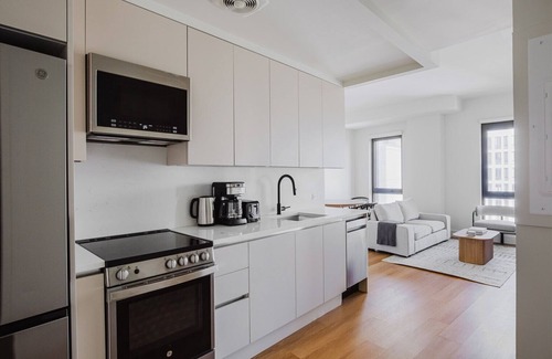 Williamsburg Apartment | Blueground | Williamsburg, AC, w/d, nr parks