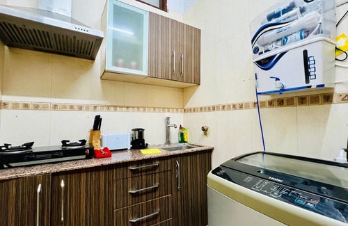 Green Park Apartment | BluO Classic Studio - Green Park Hauz Khas Village