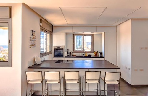 Florentin Apartment | BnBIsrael apartments - Levinsky Celeste