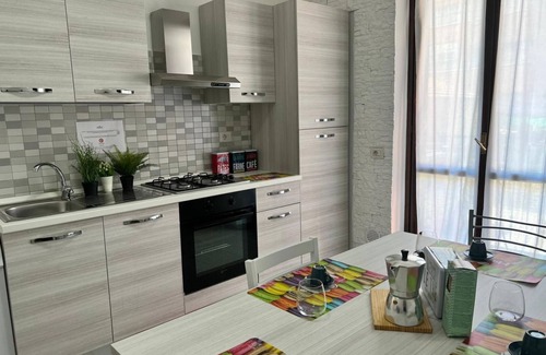 Pero Apartment | Bnbook-OlonaTriloB-Fiera Milano-Pero