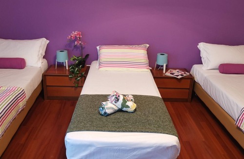 Sesto Calende Apartment | Bnbook- Sesto Calende Train Station 3 Bedrooms