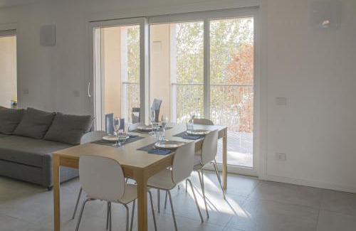 Ghisolfa Apartment | BnButler - Govone - Ampio e Luminoso Appartamento con Terrazza