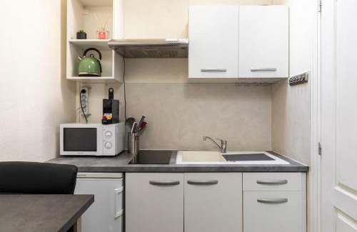 Moliere - Edgard Quinet Apartment | BnGo I Le Douillet I Parc Tete d'Or, 2 personnes, Hypercentre Lyon