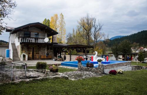 Rogatica House | Božanstvena Drina