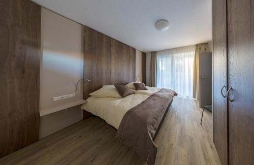 Gospoldshofen Apartment | Boarding & HOUSE T24