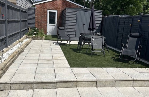 Southampton House | Boardlands House 3- Bed Home