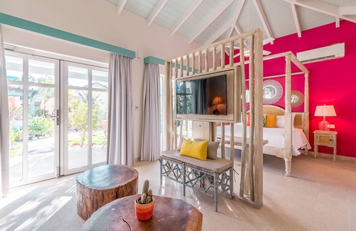Opal Hotel | Boardwalk Boutique Hotel Aruba - Adults Only