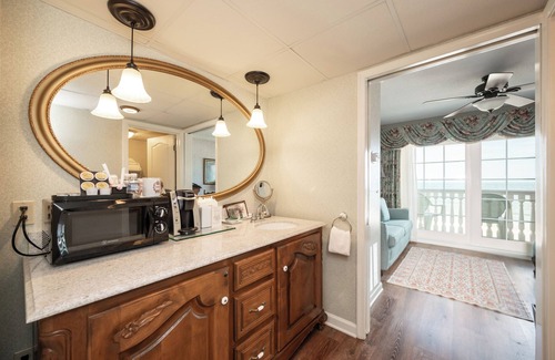 Rehoboth Beach Hotel | Boardwalk Plaza Hotel