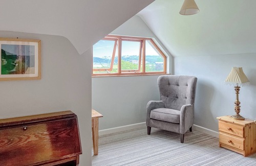 Tregaron Cottage | Boasting panoramic views, set in 15 acres, with open water lake and river.