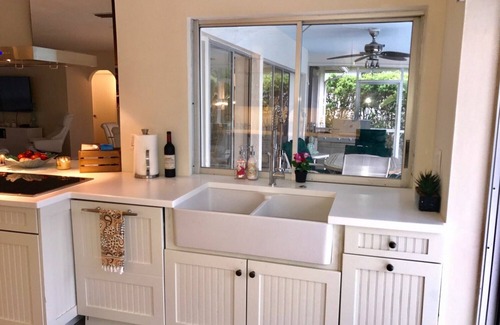 Royal Harbor House | Boaters Paradise : 3 bedroom waterfront home close to downtown Naples Fl.