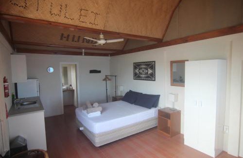Neiafu Apartment | Boathouse Apartments