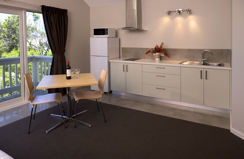 Blairgowrie Hotel | Boathouse Resort Studios & Suites
