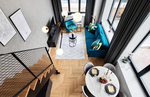 Old Town Apartment | Bob W Duo Lofts