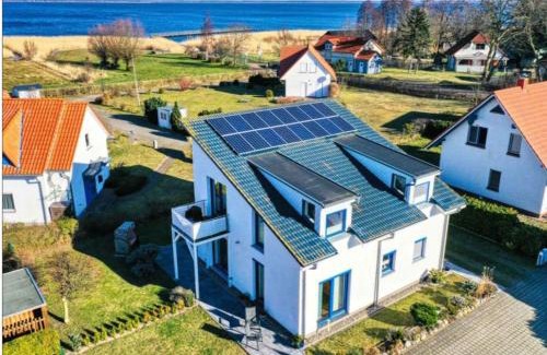 Fuhlendorf House | Bodden-Adler