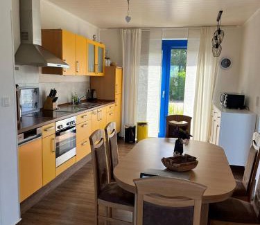 Fuhlendorf House | Bodden-Adler
