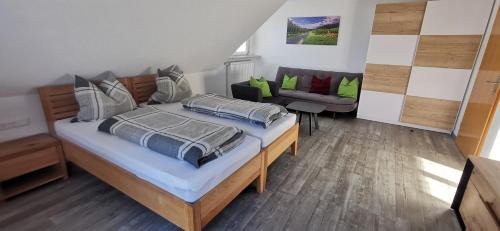 Tettnang Apartment | BodenSEE Apartment Tettnang HOPFENTRAUM