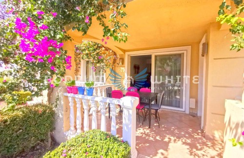Bogazici House | Bodrum FCC Garden and Pool Holiday Homes