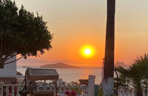 Turgutreis Villa | Bodrum Villa Sunset